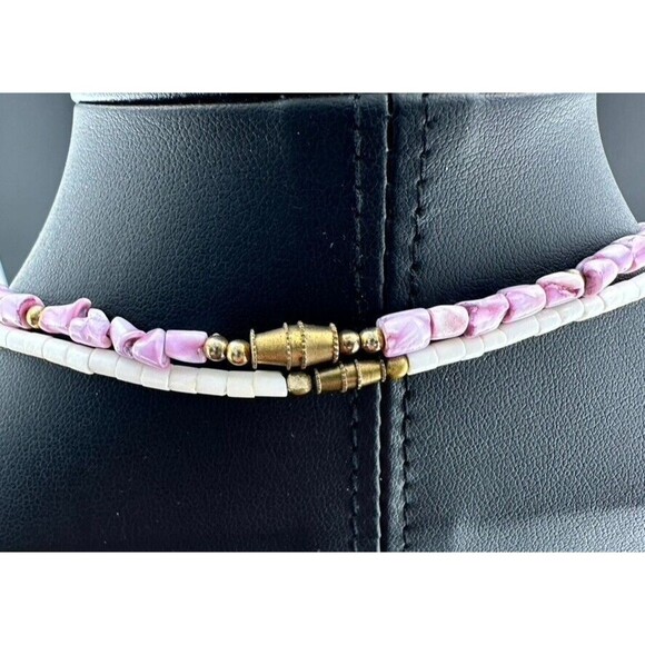 Vintage BIRD FETISH Necklace Purple & White Sea Shell Bead & Earrings - Picture 7 of 9